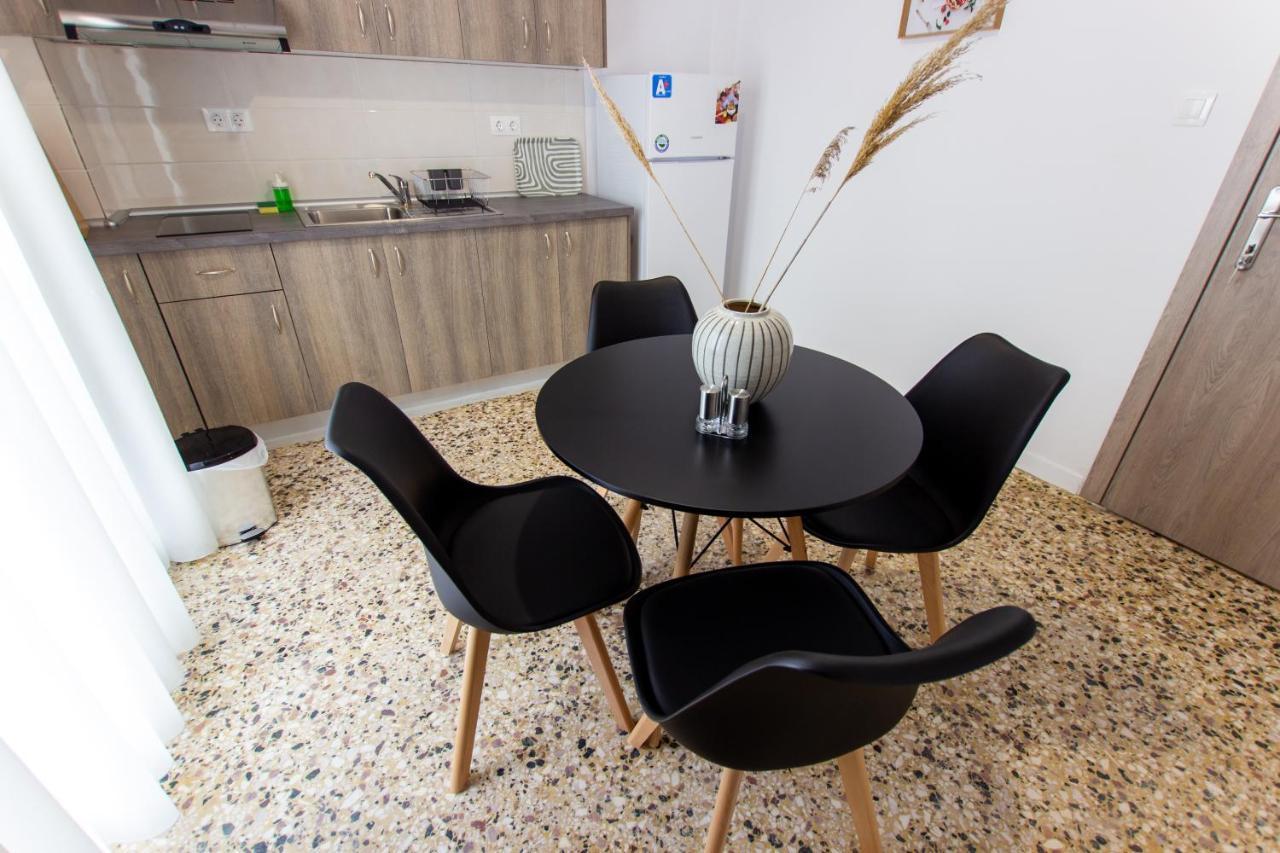 Anassa Apartments Aszproválta Kültér fotó