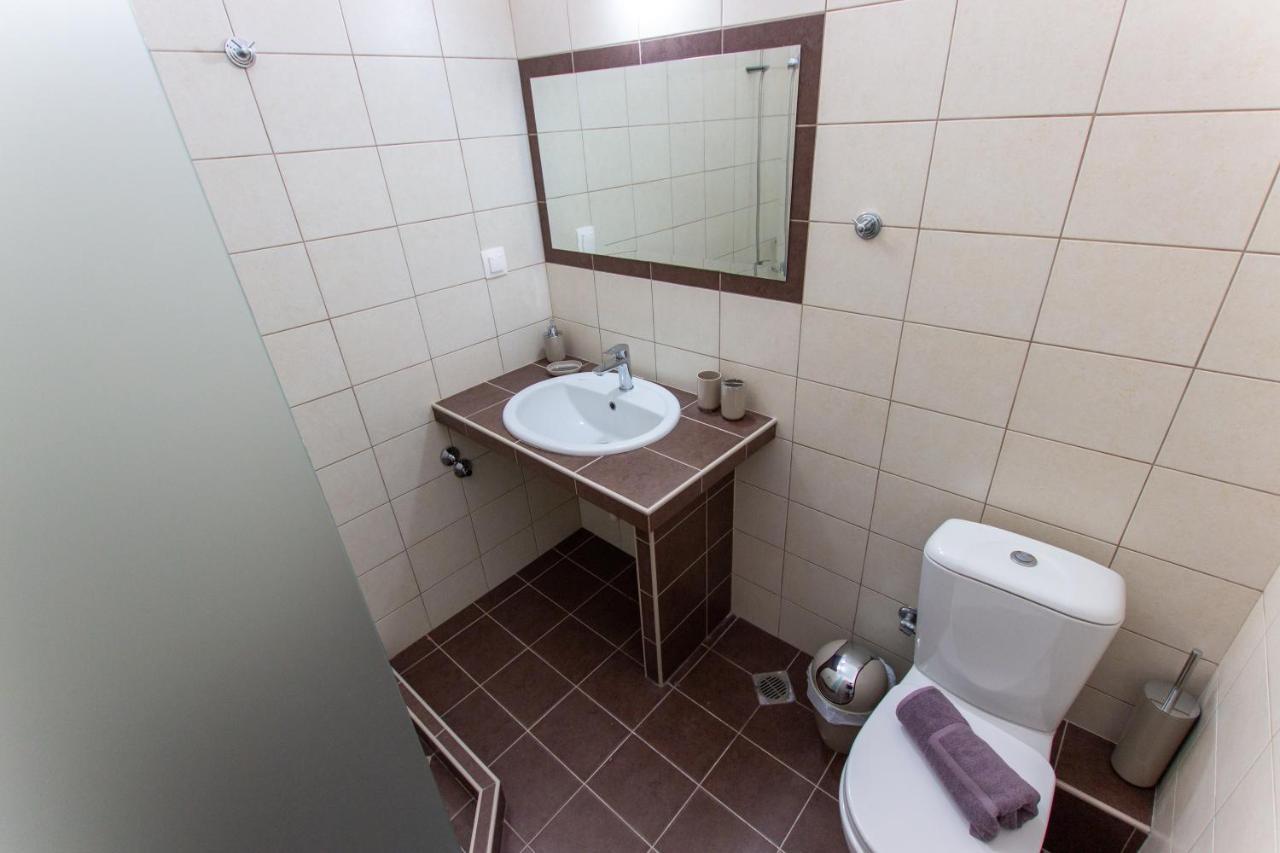 Anassa Apartments Aszproválta Kültér fotó